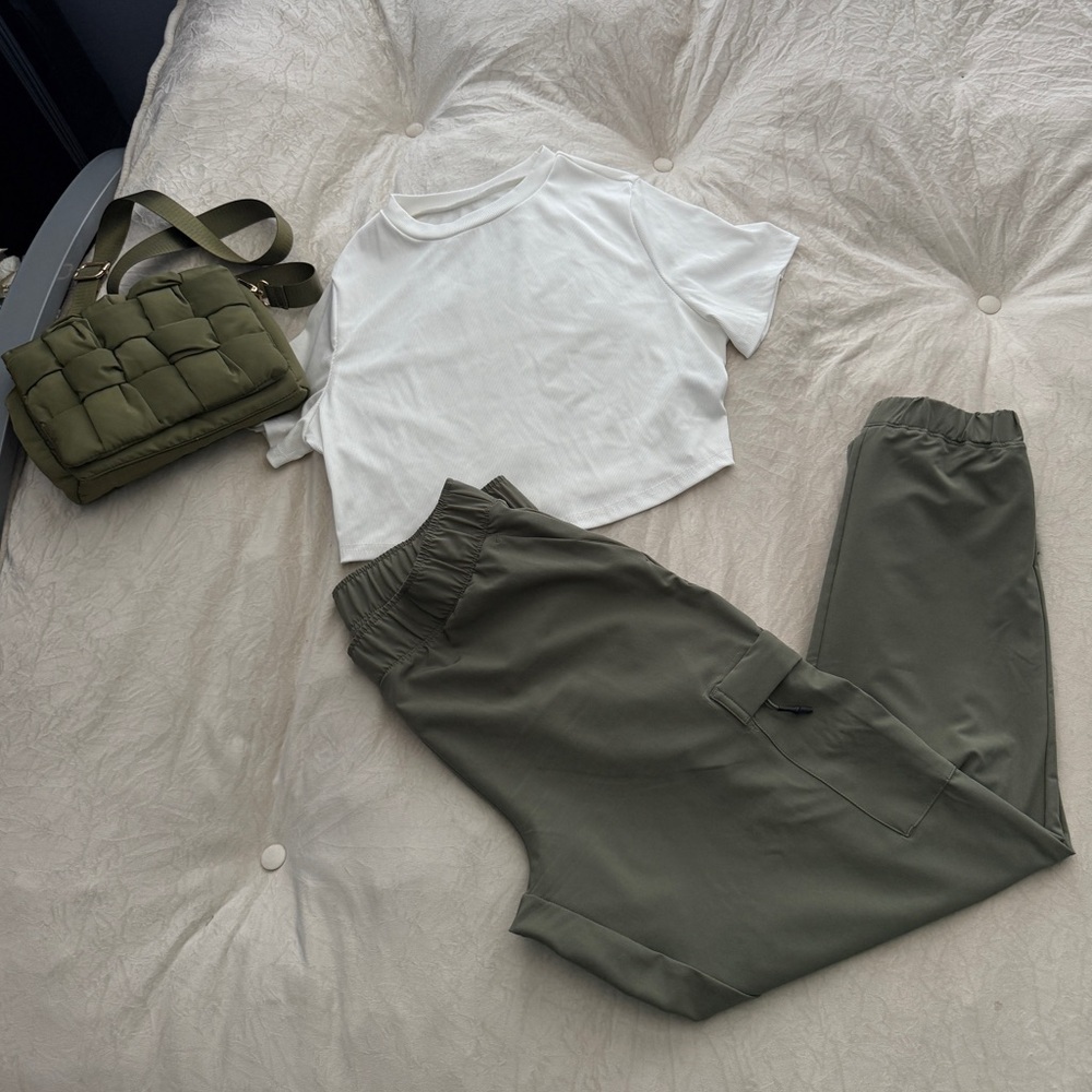 Green Cargo Bundle - Picture 5 of 5